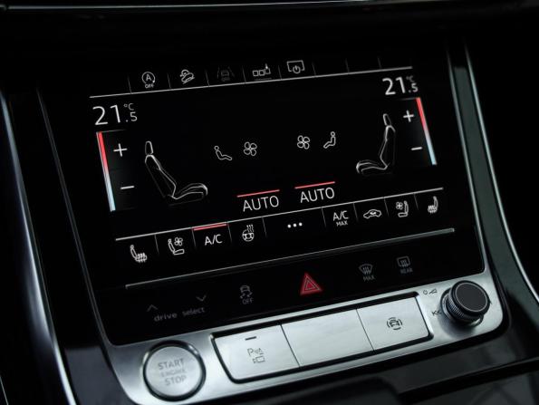 Audi Q8 I (4M) с пробегом 2018 года, цена 4 125 000 рублей, 241959 км, внедорожник, Автокод Объявления