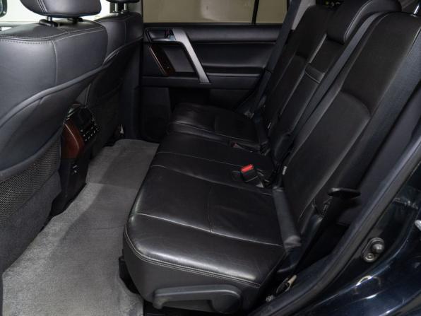 Toyota Land Cruiser Prado 150 Series Рестайлинг 1 с пробегом 2014 года, цена 2 990 000 рублей, 256795 км, внедорожник, Автокод Объявления