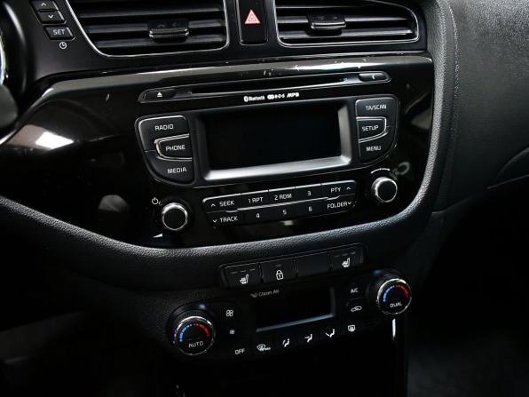 Kia Ceed II с пробегом 2013 года, цена 997 000 рублей, 230000 км, универсал, Автокод Объявления
