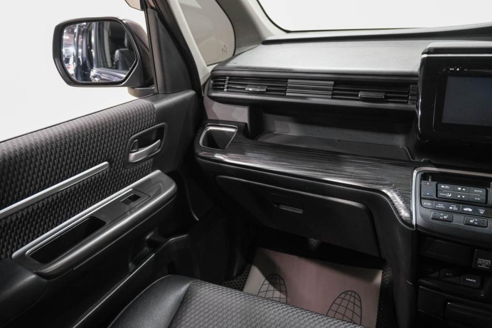 Honda Stepwgn V Новокузнецк  - изображение 18