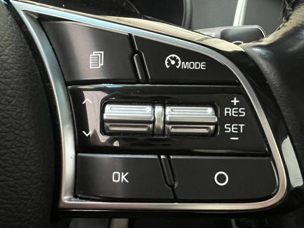 Kia Optima IV Рестайлинг с пробегом 2018 года, цена 1 870 000 рублей, 122200 км, седан, Автокод Объявления