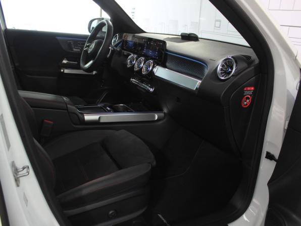 Новый Mercedes-Benz GLB I (X247) Рестайлинг 2024 года, цена 5 850 000 рублей, внедорожник, Автокод Объявления