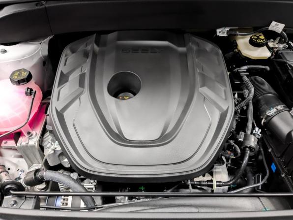 Geely Atlas II с пробегом 2025 года, цена 3 330 000 рублей, 2623 км, внедорожник, Автокод Объявления