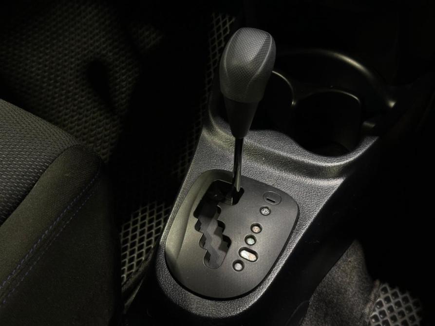 Toyota Vitz III (XP130) Рестайлинг Челябинск  - изображение 10