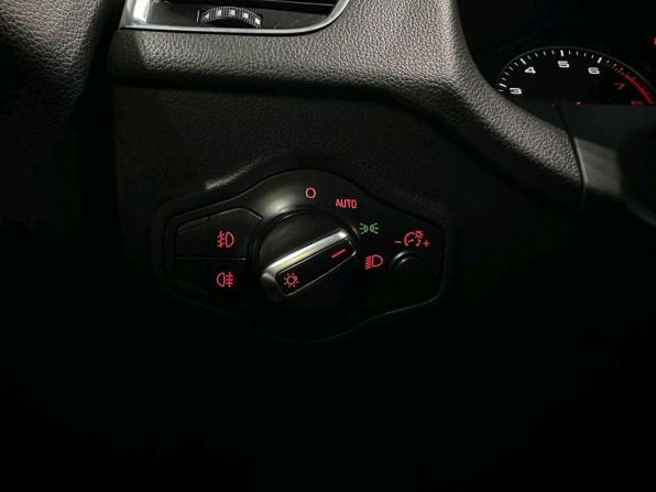 Audi Q5 I (8R) с пробегом 2012 года, цена 1 466 000 рублей, 143893 км, внедорожник, Автокод Объявления