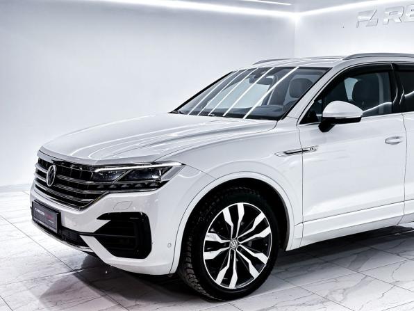 Volkswagen Touareg III с пробегом 2018 года, цена 5 650 000 рублей, 111049 км, внедорожник, Автокод Объявления