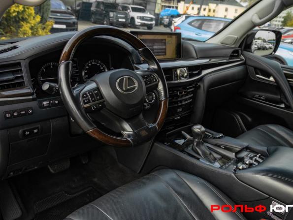 Lexus LX III Рестайлинг 2 с пробегом 2017 года, цена 4 988 000 рублей, 235173 км, внедорожник, Автокод Объявления