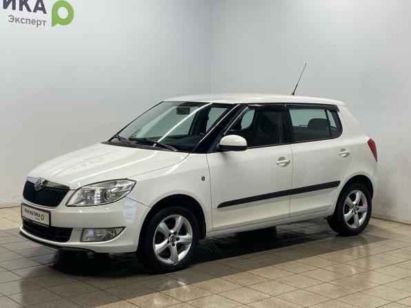 Skoda Fabia II Рестайлинг с пробегом 2011 года, цена 579 000 рублей, 216000 км, хэтчбек, Автокод Объявления