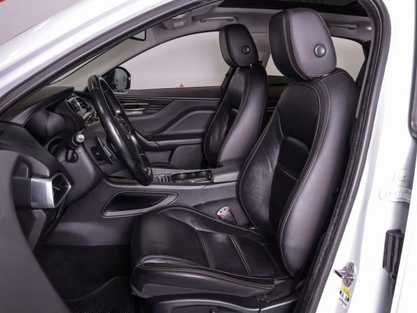 Jaguar F-Pace I с пробегом 2016 года, цена 1 949 000 рублей, 177758 км, внедорожник, Автокод Объявления