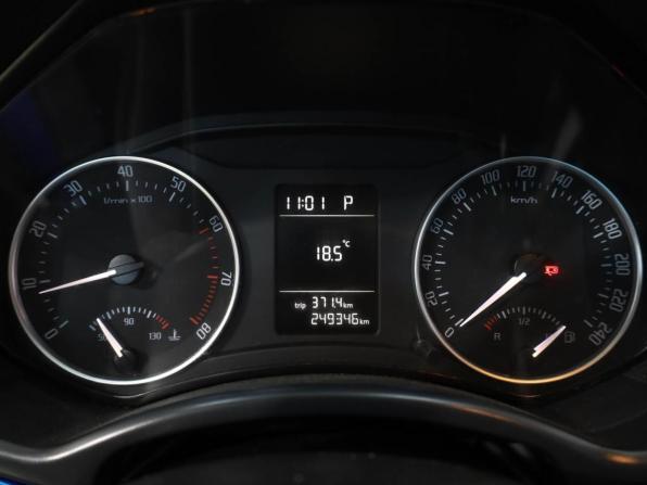 Skoda Octavia II (A5) Рестайлинг с пробегом 2010 года, цена 699 000 рублей, 249346 км, лифтбек, Автокод Объявления