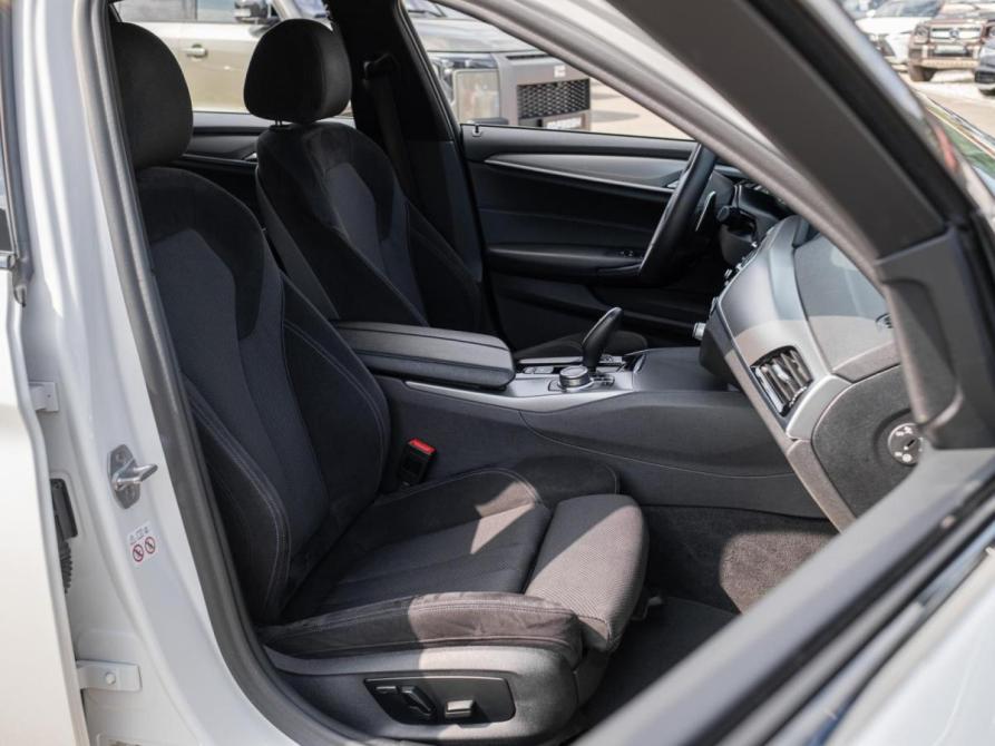 BMW 5 серии VII (G30/G31/G38) Сочи  - изображение 8
