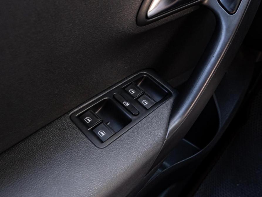 Volkswagen Polo V Рестайлинг Краснодар  - изображение 16