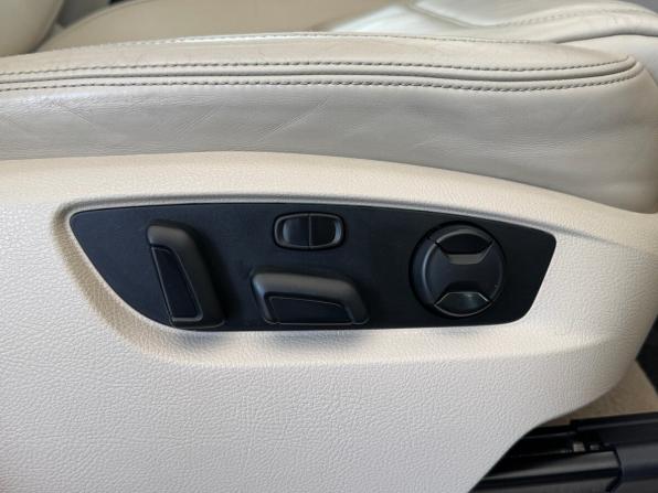 Volkswagen Touareg II с пробегом 2011 года, цена 1 750 000 рублей, 227772 км, внедорожник, Автокод Объявления