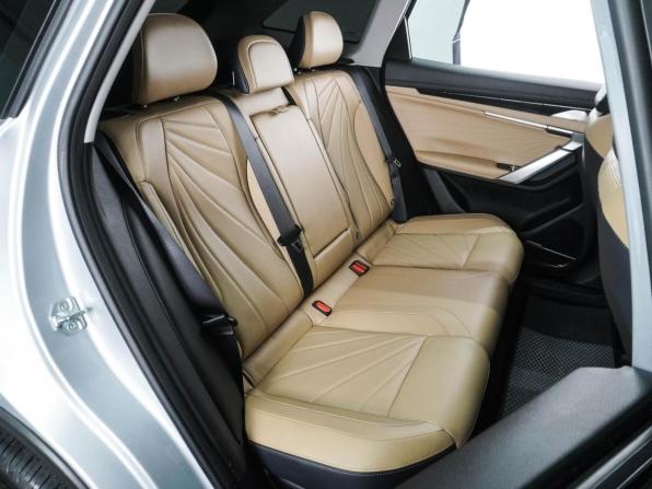 Geely Atlas II с пробегом 2022 года, цена 2 549 000 рублей, 64907 км, внедорожник, Автокод Объявления