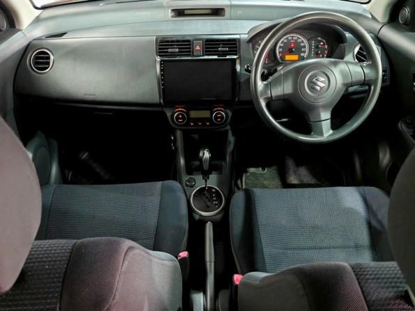Suzuki Swift III с пробегом 2008 года, цена 380 000 рублей, 318000 км, хэтчбек, Автокод Объявления