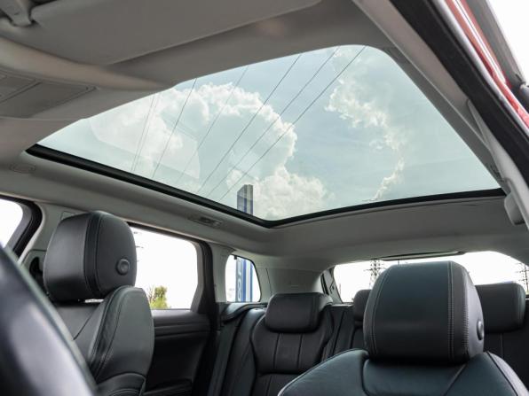 Land Rover Range Rover Evoque I Рестайлинг с пробегом 2017 года, цена 2 895 000 рублей, 89333 км, внедорожник, Автокод Объявления