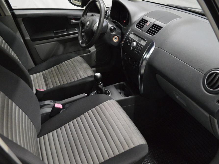 Suzuki SX4 I (Classic) Рестайлинг Санкт-Петербург  - изображение 12