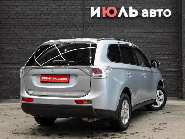 Mitsubishi Outlander III с пробегом 2012 года, цена 1 520 000 рублей, 126315 км, внедорожник, Автокод Объявления