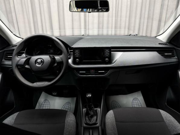 Skoda Rapid II с пробегом 2021 года, цена 1 469 000 рублей, 50400 км, лифтбек, Автокод Объявления