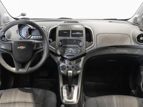 Chevrolet Aveo II с пробегом 2013 года, цена 680 000 рублей, 83367 км, седан, Автокод Объявления
