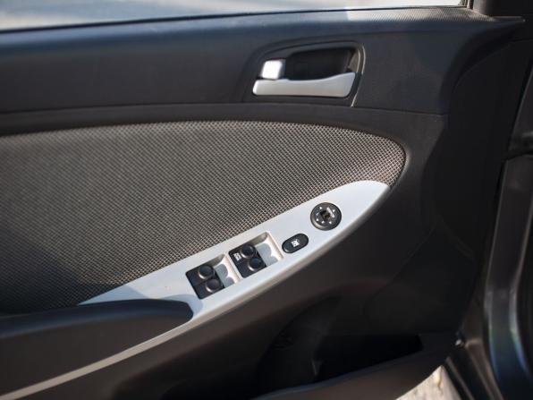 Hyundai Solaris I с пробегом 2011 года, цена 750 000 рублей, 98657 км, седан, Автокод Объявления