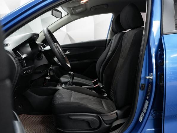 Kia Rio IV с пробегом 2018 года, цена 885 000 рублей, 217000 км, седан, Автокод Объявления