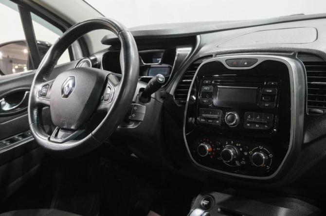 Renault Kaptur I с пробегом 2016 года, цена 1 379 000 рублей, 141000 км, внедорожник, Автокод Объявления