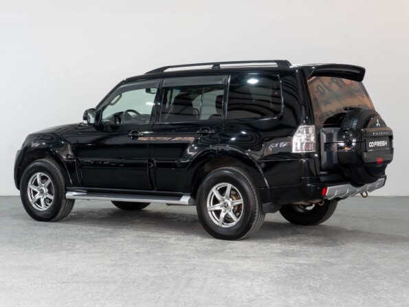Mitsubishi Pajero IV с пробегом 2011 года, цена 2 399 000 рублей, 191610 км, внедорожник, Автокод Объявления