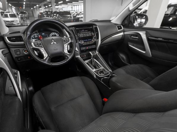 Mitsubishi Pajero Sport III с пробегом 2019 года, цена 2 740 000 рублей, 122616 км, внедорожник, Автокод Объявления