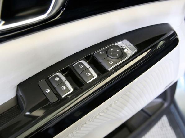 Kia Carnival IV с пробегом 2023 года, цена 3 950 000 рублей, 94000 км, минивэн, Автокод Объявления