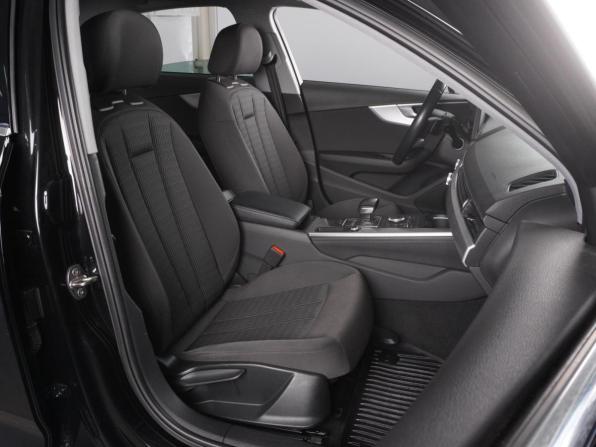Audi A4 V (B9) с пробегом 2016 года, цена 1 950 000 рублей, 107503 км, седан, Автокод Объявления