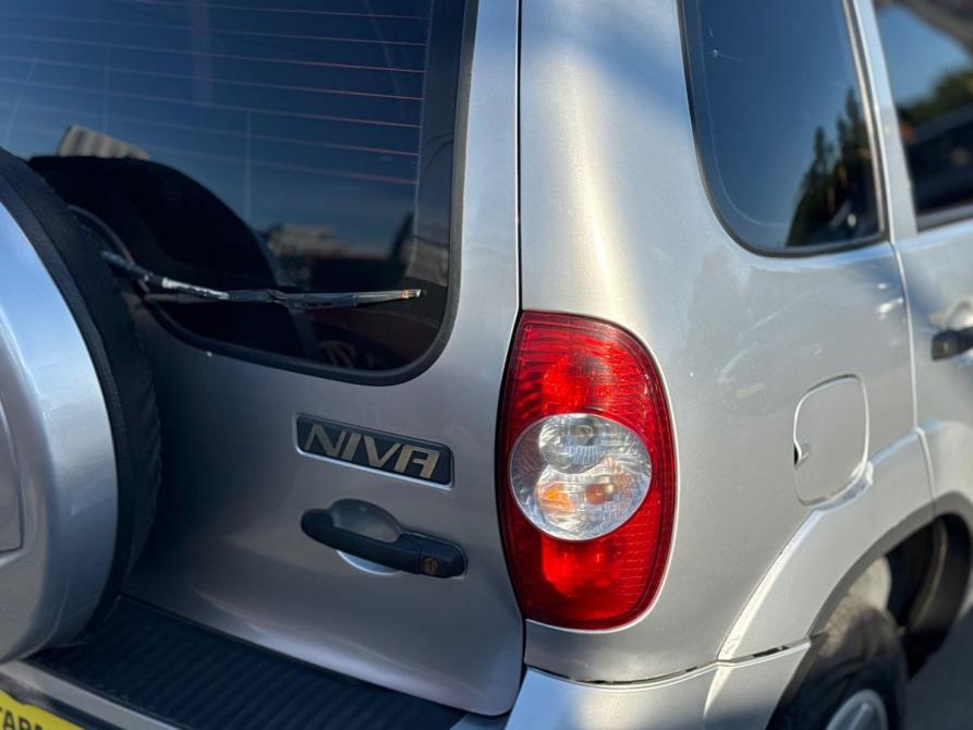 Chevrolet Niva I Рестайлинг Ижевск  - изображение 13