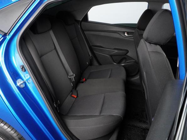 Hyundai Solaris II Рестайлинг с пробегом 2021 года, цена 1 715 000 рублей, 38176 км, седан, Автокод Объявления