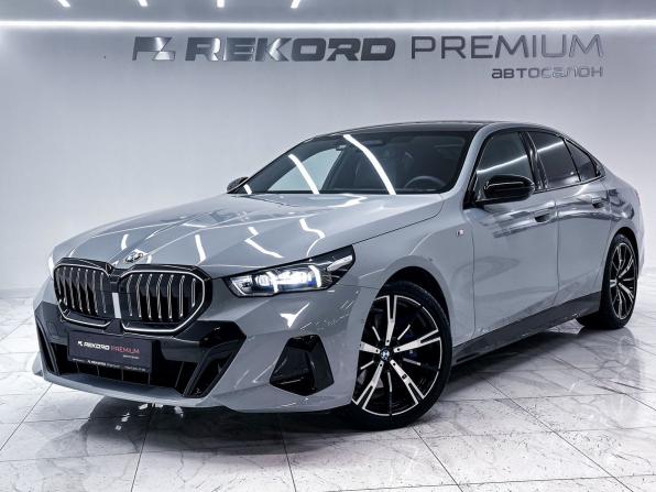 BMW 5 серии VIII (G60/G61/G68) с пробегом 2025 года, цена 7 900 000 рублей, 4097 км, седан, Автокод Объявления