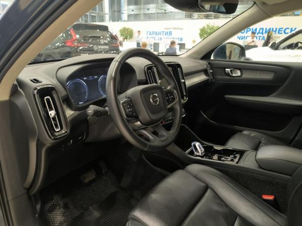 Volvo XC40 I с пробегом 2021 года, цена 2 830 000 рублей, 76612 км, внедорожник, Автокод Объявления