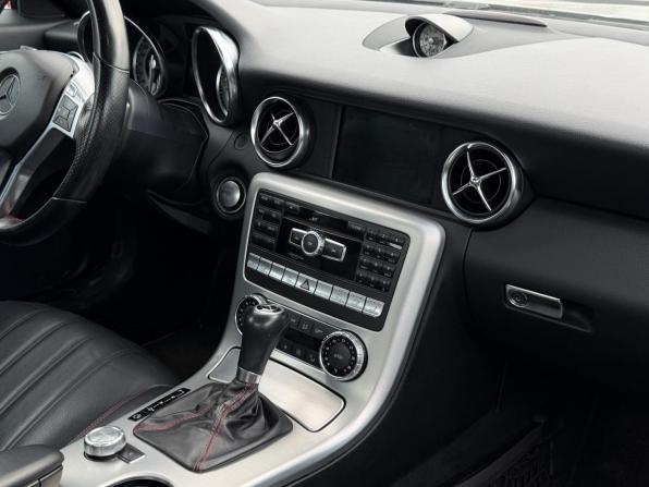 Mercedes-Benz SLK-Класс III (R172) с пробегом 2011 года, цена 1 970 000 рублей, 230000 км, родстер, Автокод Объявления