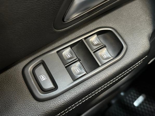 Renault Duster II с пробегом 2021 года, цена 1 780 000 рублей, 101170 км, внедорожник, Автокод Объявления