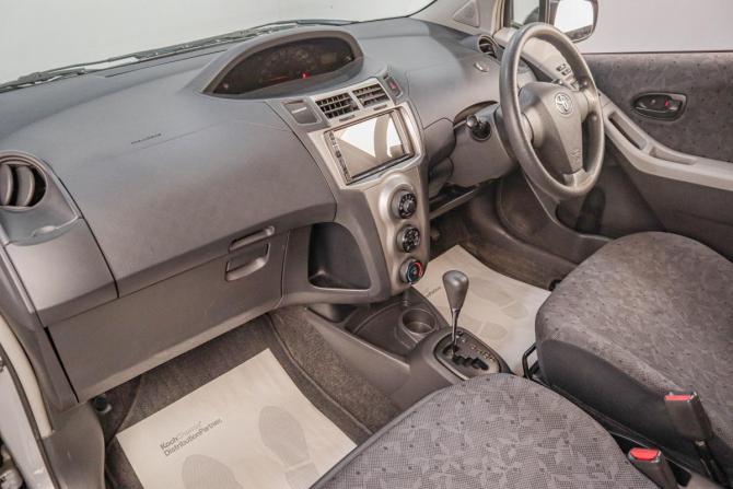 Toyota Vitz II (XP90) с пробегом 2008 года, цена 499 000 рублей, 235000 км, хэтчбек, Автокод Объявления