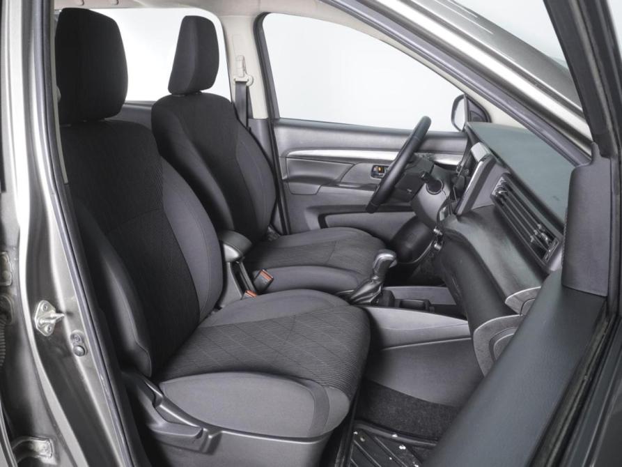 Suzuki Ertiga II Рестайлинг Ростов-на-Дону  - изображение 8