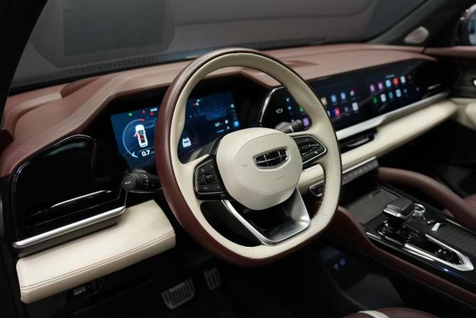 Geely Monjaro I с пробегом 2023 года, цена 3 114 000 рублей, 100246 км, внедорожник, Автокод Объявления