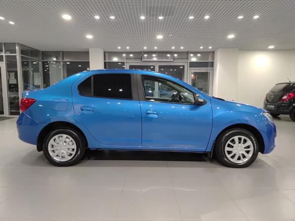 Renault Logan II Рестайлинг с пробегом 2022 года, цена 990 000 рублей, 75922 км, седан, Автокод Объявления
