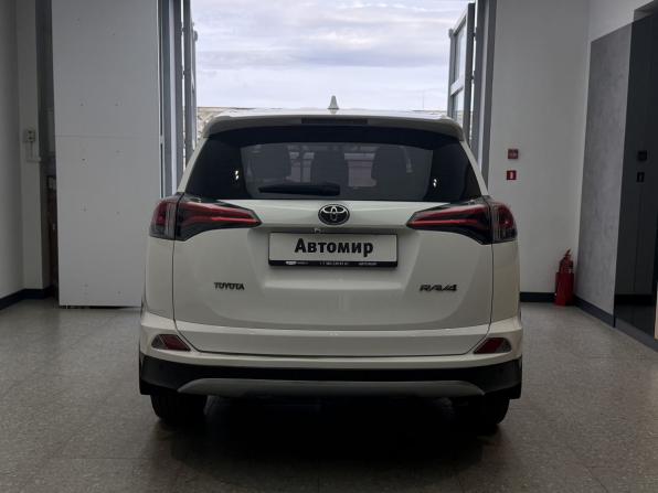 Toyota RAV4 IV (XA40) Рестайлинг с пробегом 2019 года, цена 2 300 000 рублей, 70665 км, внедорожник, Автокод Объявления