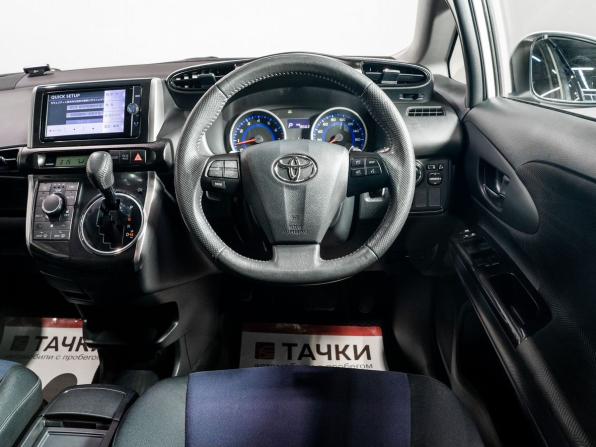 Toyota Wish II Рестайлинг с пробегом 2012 года, цена 1 630 000 рублей, 78600 км, минивэн, Автокод Объявления