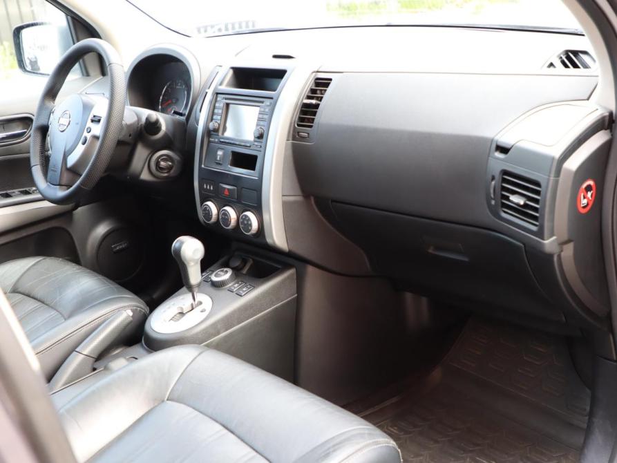 Nissan X-Trail II Рестайлинг Санкт-Петербург  - изображение 13