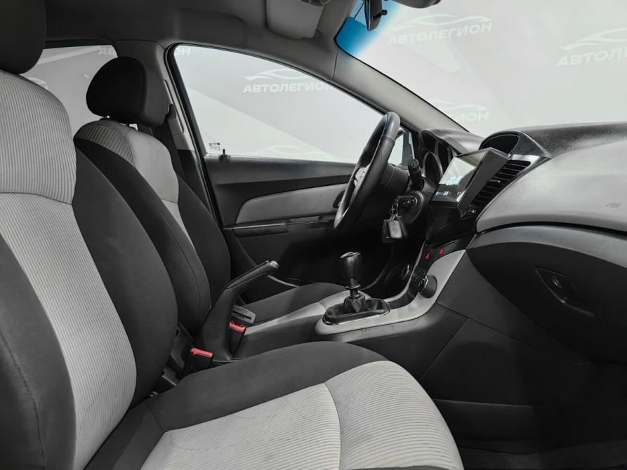 Chevrolet Cruze I Новосибирск  - изображение 17