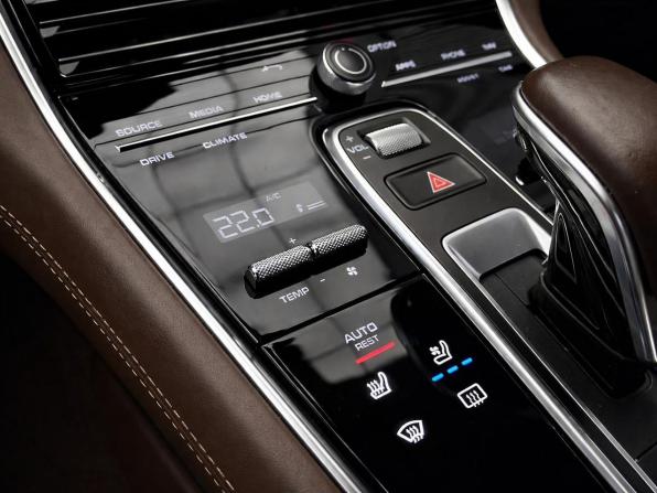Porsche Panamera II с пробегом 2017 года, цена 7 377 000 рублей, 103558 км, лифтбек, Автокод Объявления