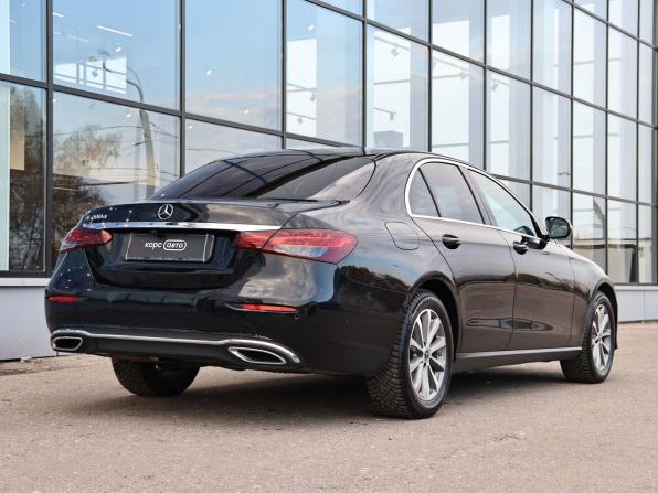 Mercedes-Benz E-Класс V (W213 S213 C238) Рестайлинг с пробегом 2021 года, цена 2 820 000 рублей, 185598 км, седан, Автокод Объявления