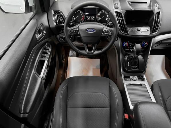 Ford Kuga II Рестайлинг с пробегом 2019 года, цена 1 630 000 рублей, 142864 км, внедорожник, Автокод Объявления