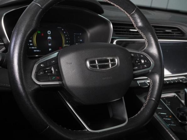 Geely Atlas Pro с пробегом 2022 года, цена 1 919 000 рублей, 59730 км, внедорожник, Автокод Объявления