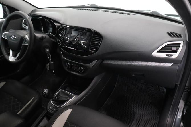Lada (ВАЗ) Vesta I с пробегом 2018 года, цена 963 000 рублей, 88247 км, универсал, Автокод Объявления